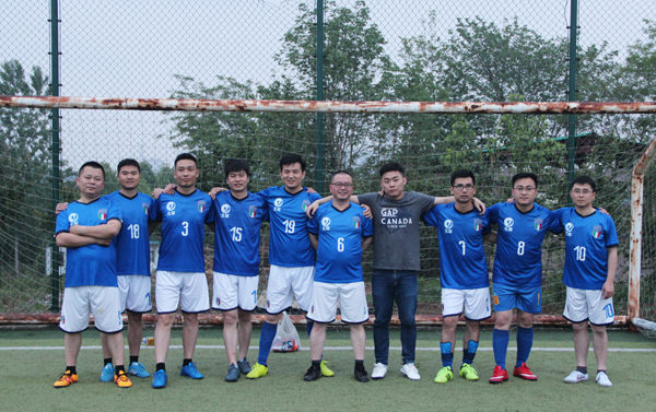 william威廉英国官网2019年足球友谊赛圆满结束