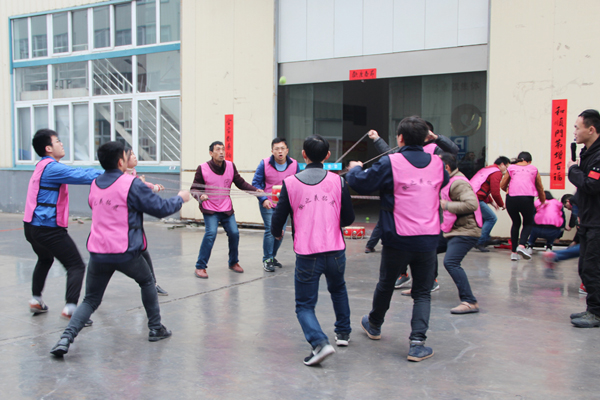 william威廉英国官网精英团队拓展训练火热进行中