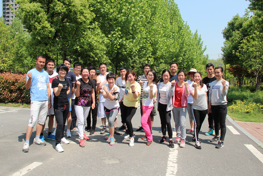 williamhill英国中文官网健儿自信飞扬 陶冲湖岸放光芒