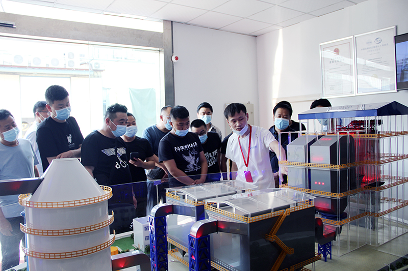 古俊飞：坚守初心共成长