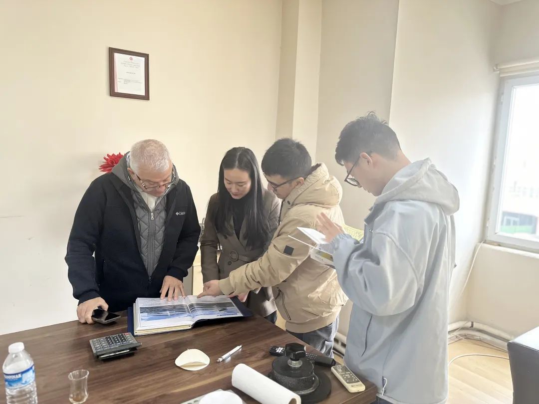 william威廉英国官网党支部持续推动主题教育扎实有效开展